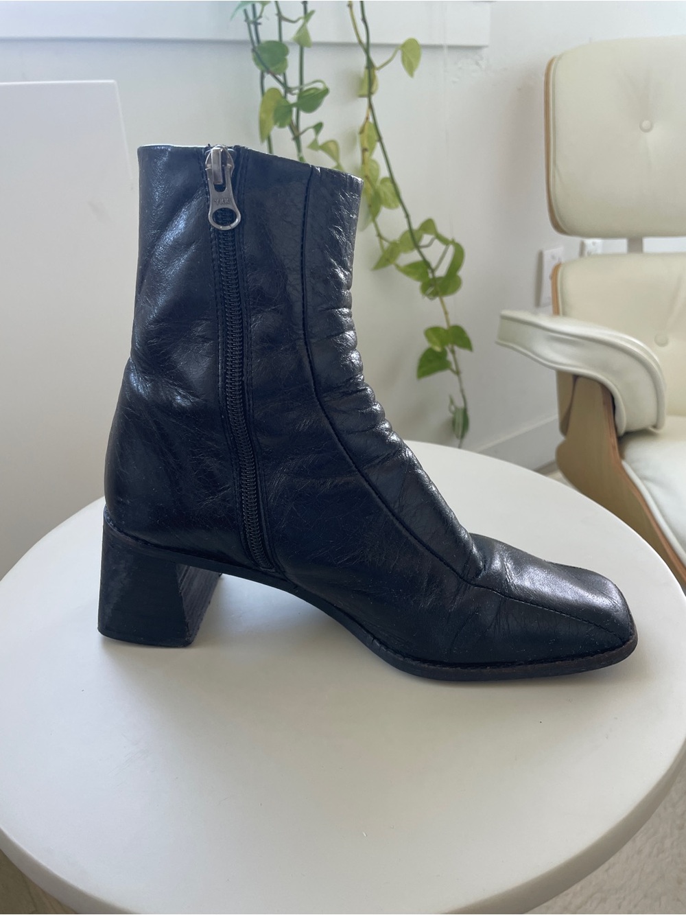 L’Intervalle Black Square-Toe Mid Heel Ankle Boots